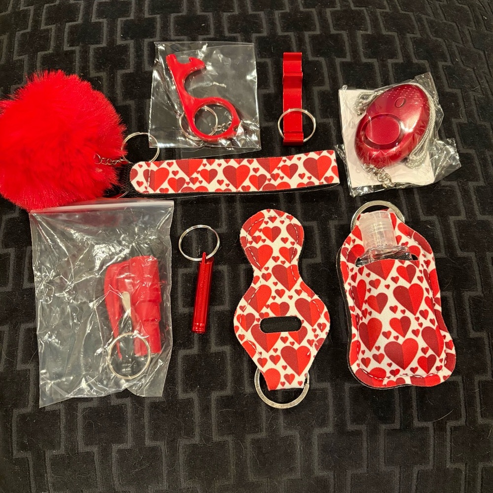 Heart Patterned Red Key & Card Holder Set